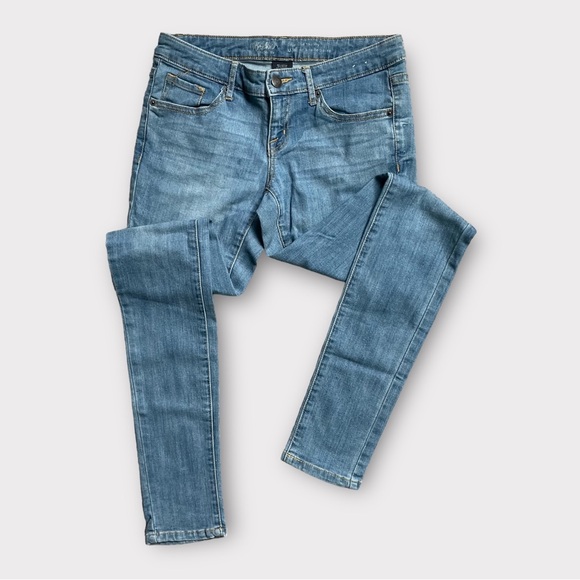 Mossimo Low Rise Skinny Jeans Size 2L Distressed Fading Whiskering 5-Pocket - Picture 8 of 8